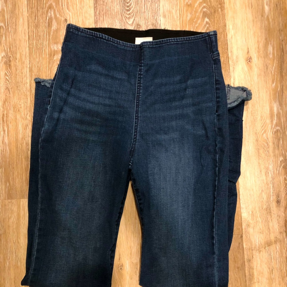 Knox Rose Bell Bottom Jeans